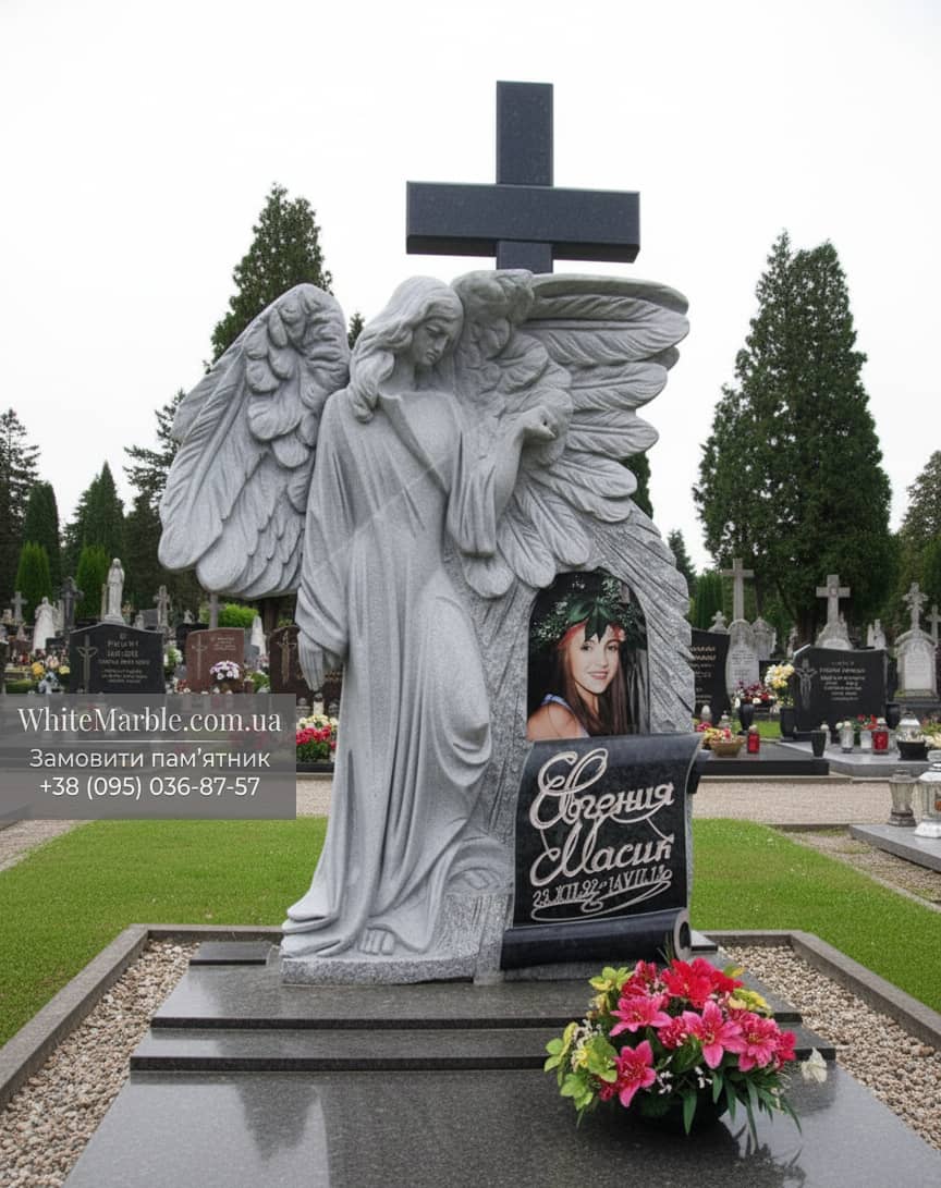 Памятник с ангелом из белого мрамора 10-10